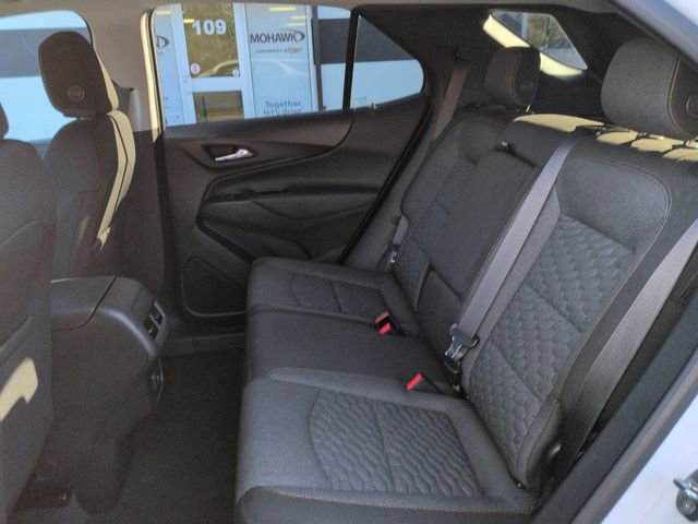 Used 2020 Chevrolet Equinox LT image 24