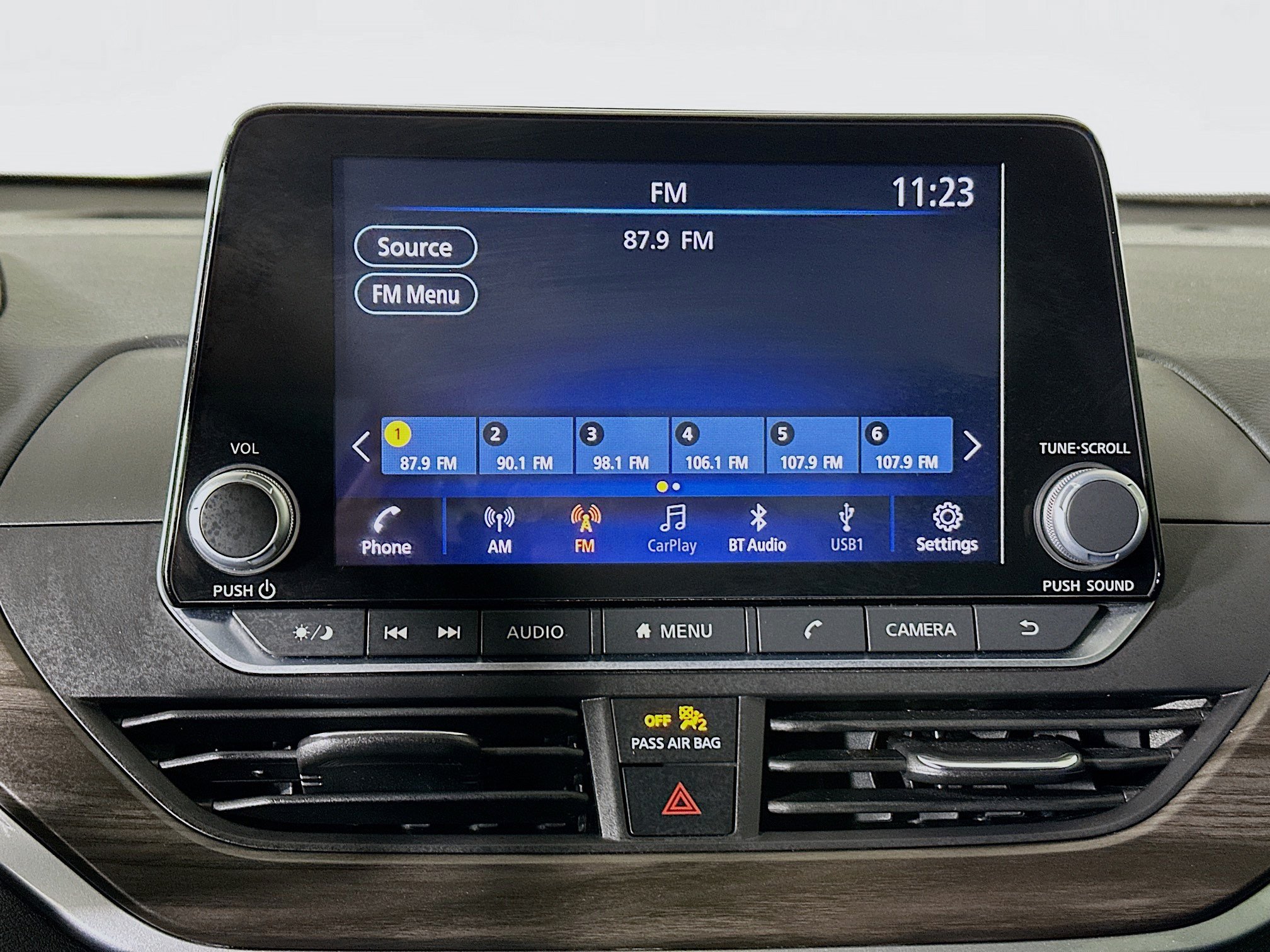 Used 2023 Nissan Altima 2.5 SV FWD image 24
