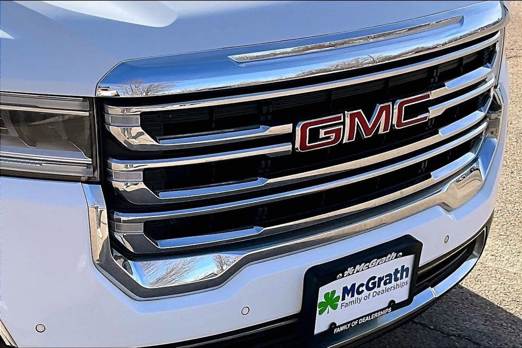 Used 2023 GMC Acadia SLT AWD/4WD image 31