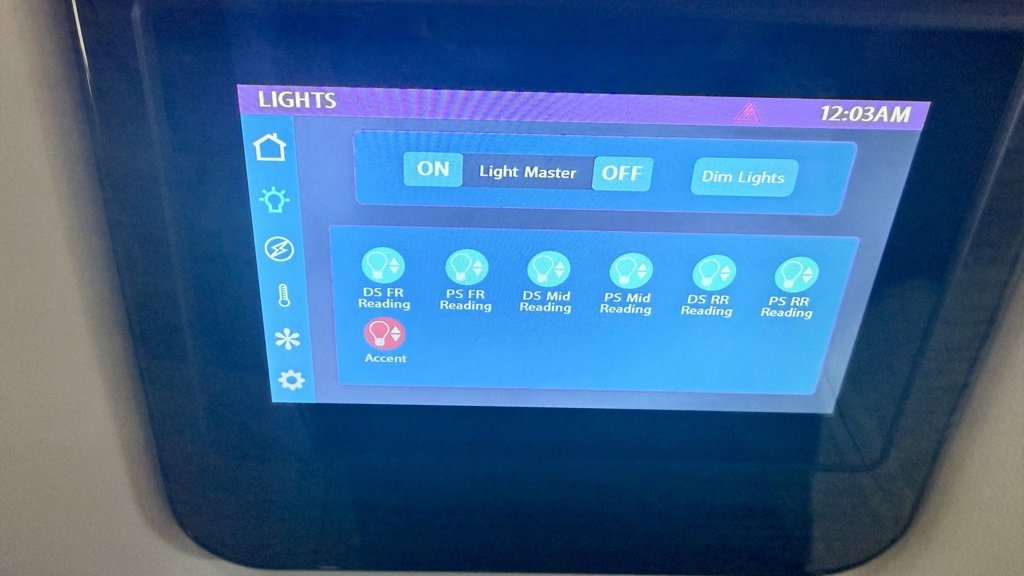 Used 2021 Mercedes-Benz Sprinter 2500 image 20