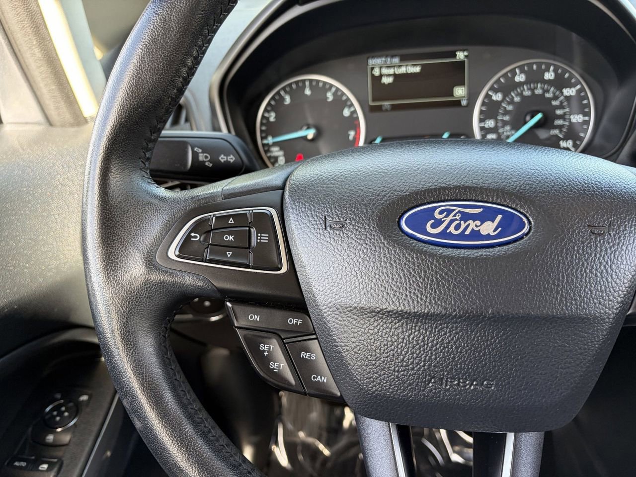 Used 2019 Ford EcoSport Titanium FWD image 22