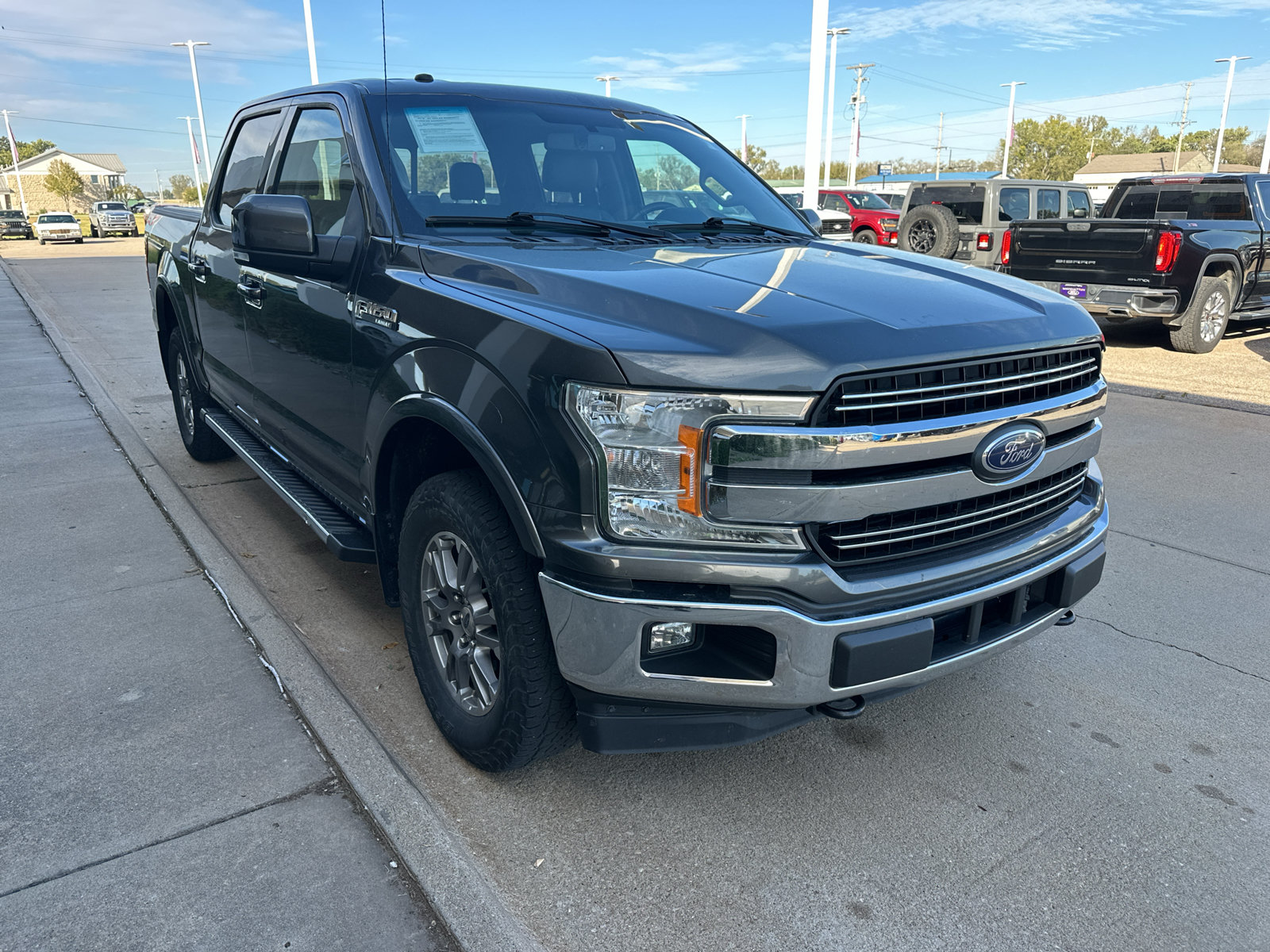 Used 2018 Ford F150 Lariat w/ Max Trailer Tow Package AWD/4WD image 9
