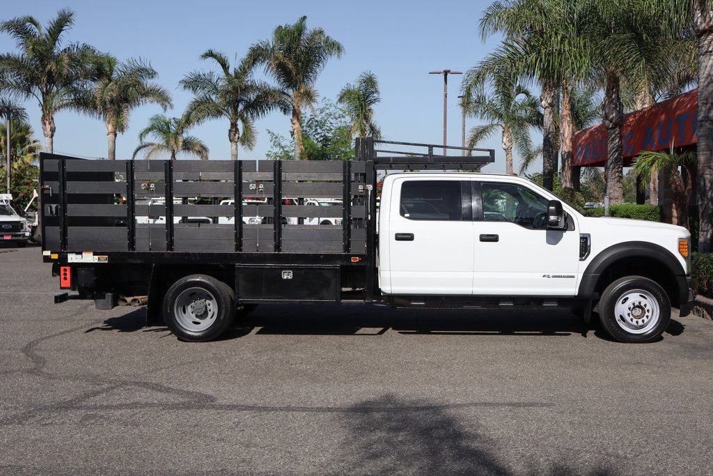Used 2017 Ford F550 4x4 Crew Cab Super Duty image 12