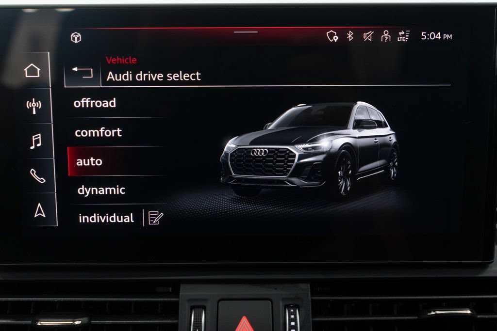 Used 2023 Audi Q5 2.0T Premium Plus w/ Premium Plus Package AWD/4WD image 27