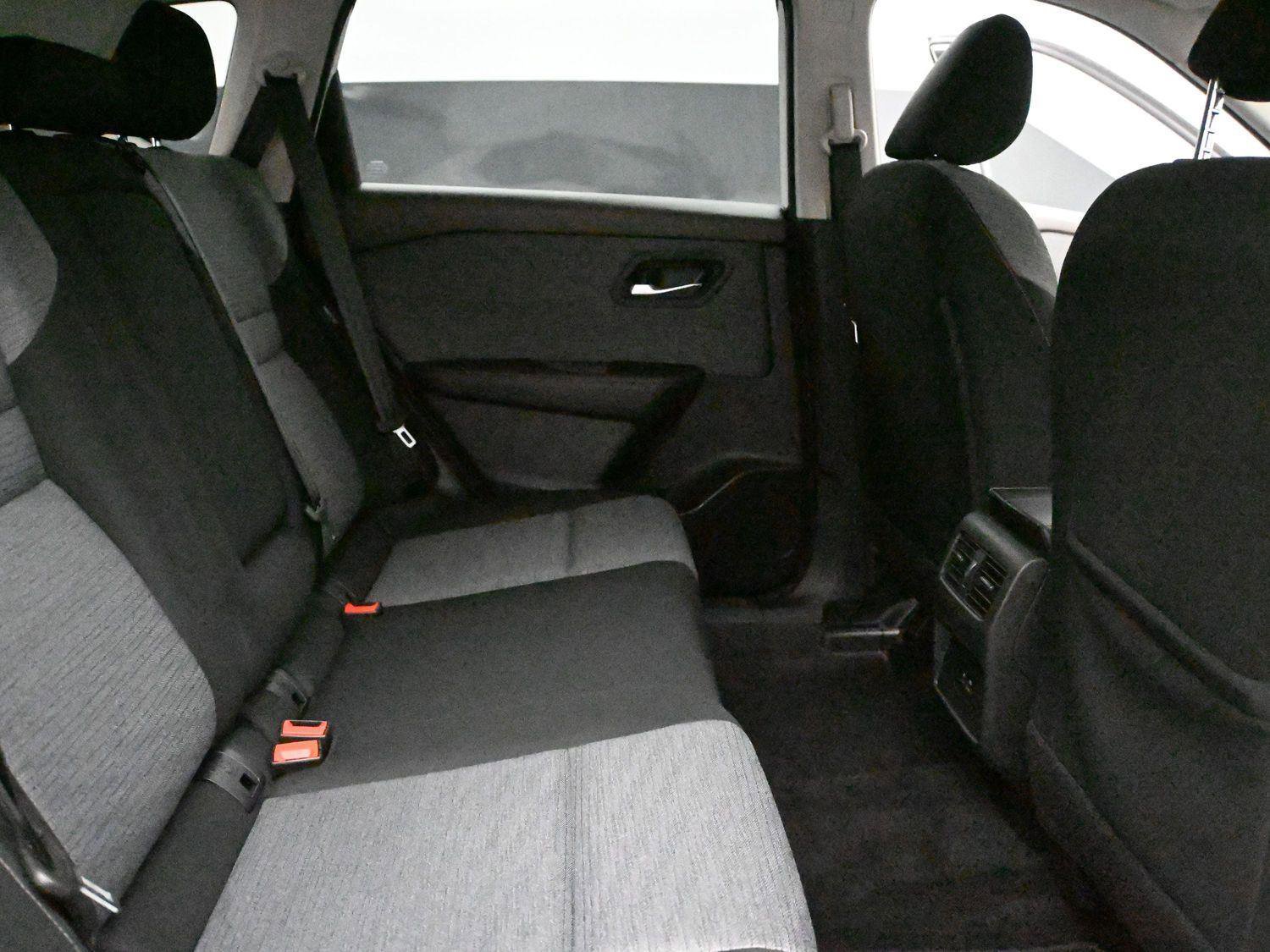 Used 2023 Nissan Rogue SV AWD/4WD image 20