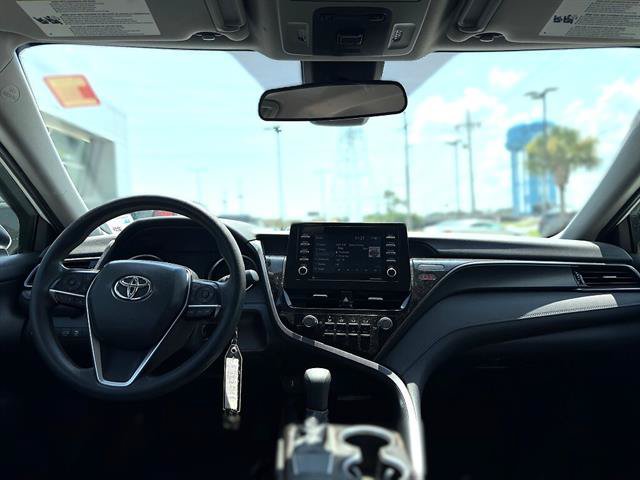 Used 2021 Toyota Camry LE FWD image 8