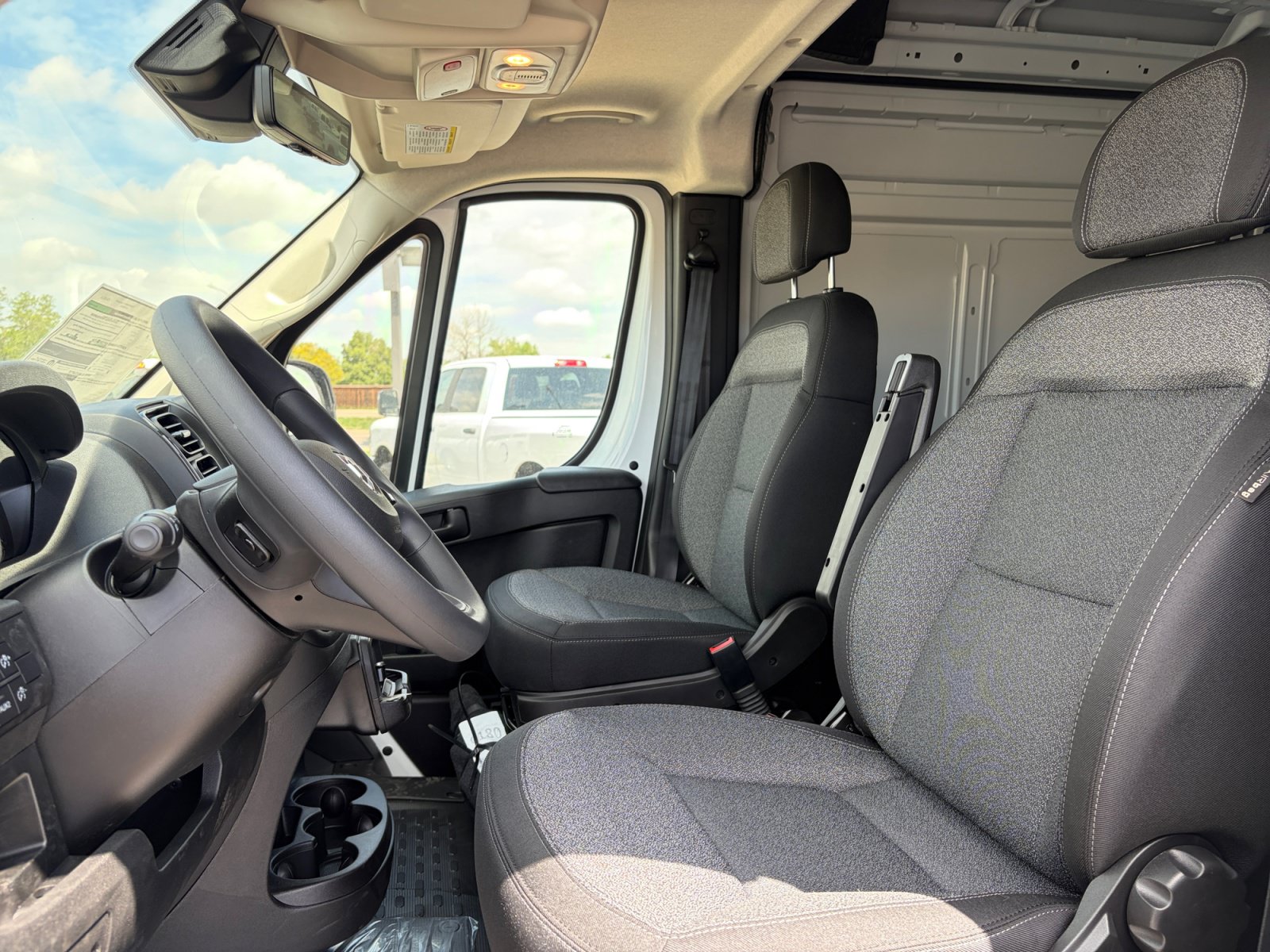 New 2026 RAM ProMaster 3500 w/ Convenience Group FWD image 13