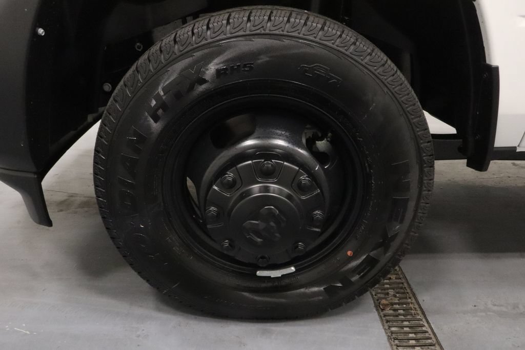 New 2026 RAM 3500 Tradesman AWD/4WD image 18