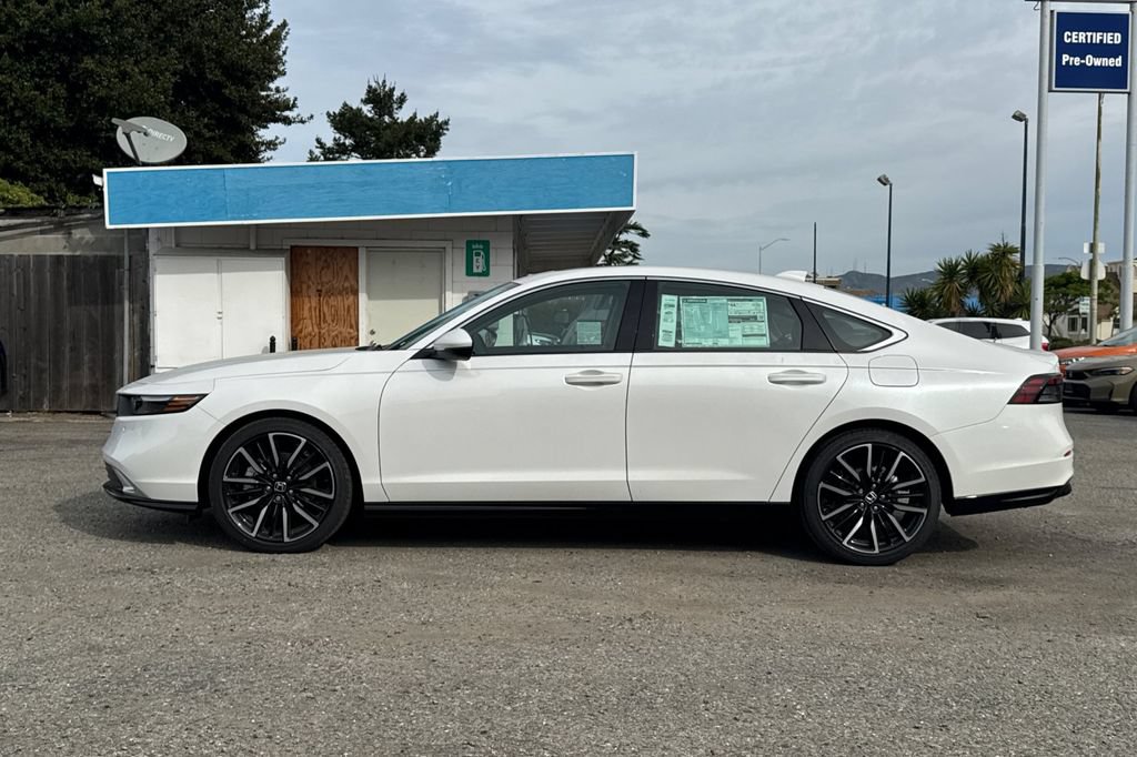 New 2026 Honda Accord Touring image 7