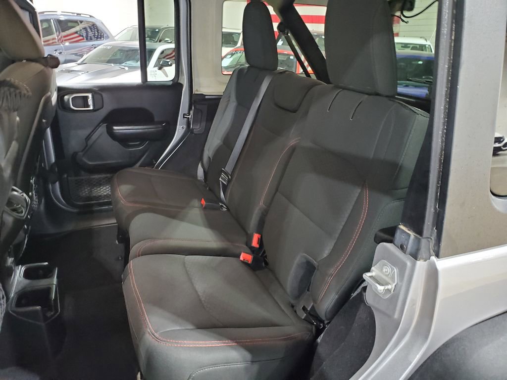 Used 2019 Jeep Wrangler Unlimited Rubicon AWD/4WD image 24