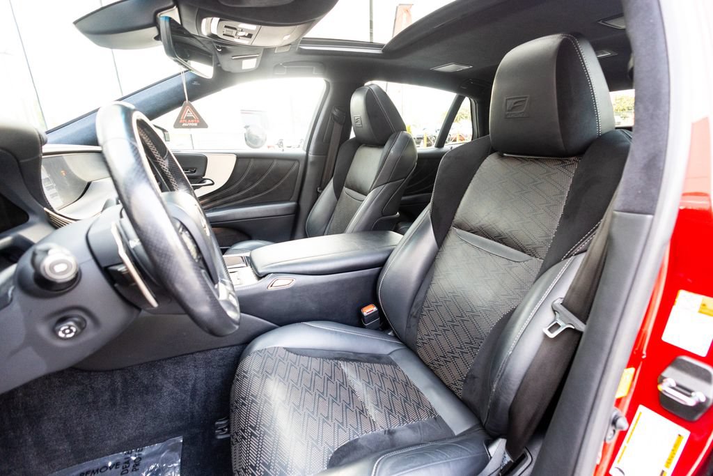 Used 2018 Lexus LS 500 F Sport w/ Accessory Package (Z2) RWD image 41