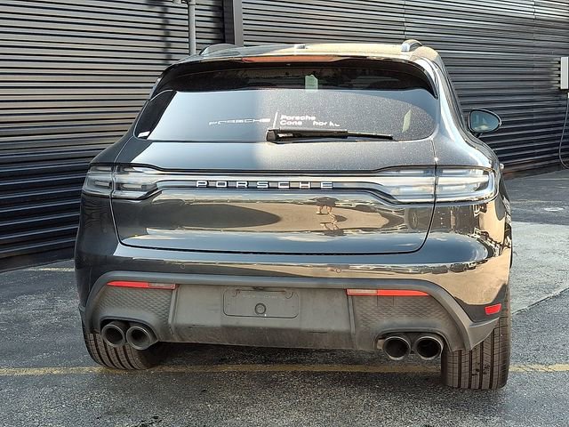 Certified 2026 Porsche Macan AWD/4WD image 6