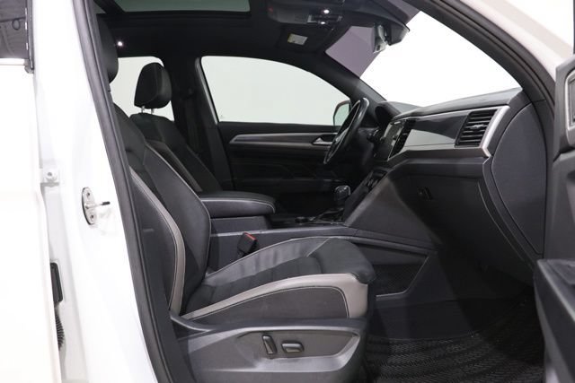 Used 2020 Volkswagen Atlas Cross Sport SEL Premium w/ Cross Sport MDO Package AWD/4WD image 39