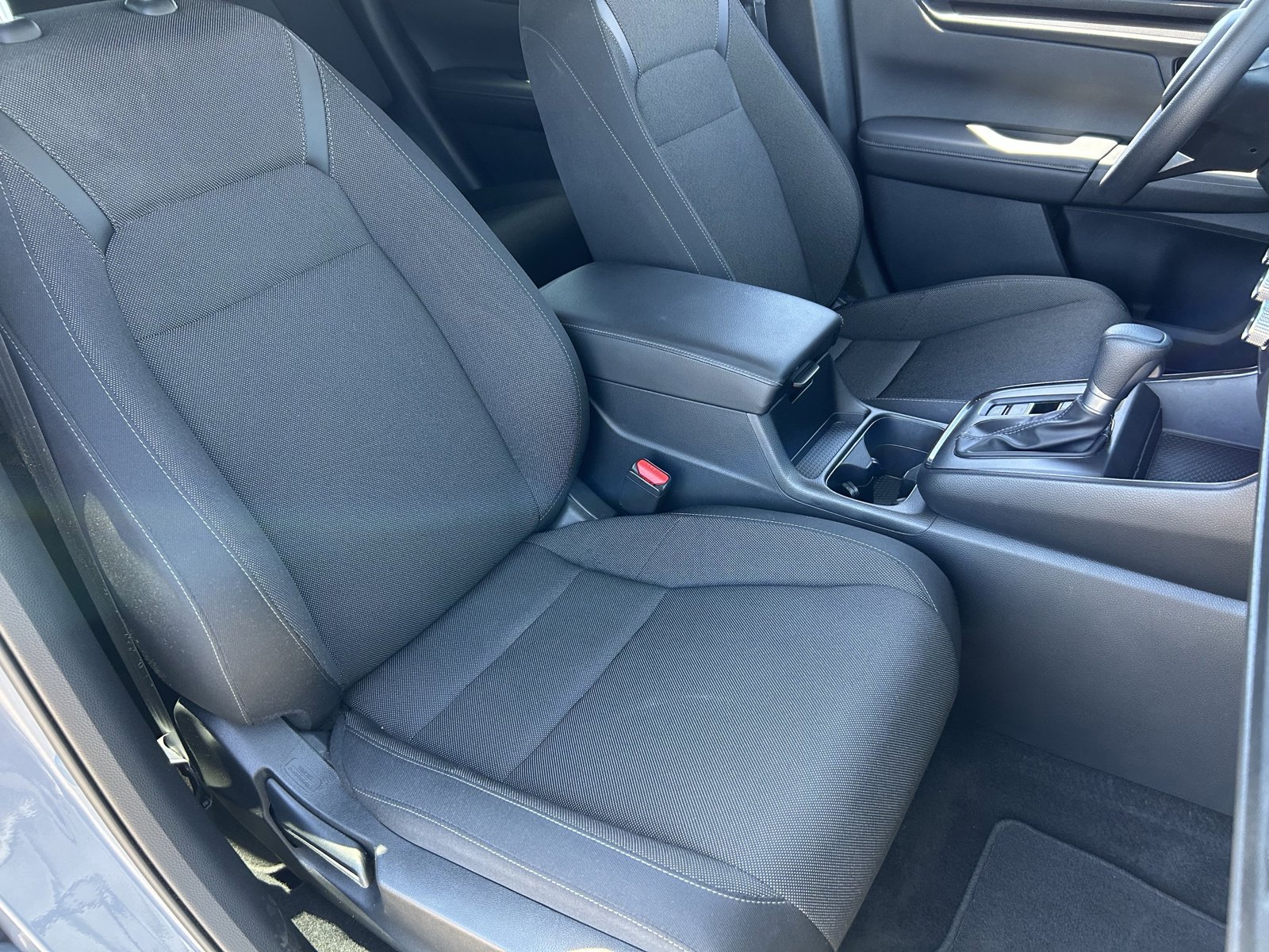 Used 2025 Honda CR-V EX image 12