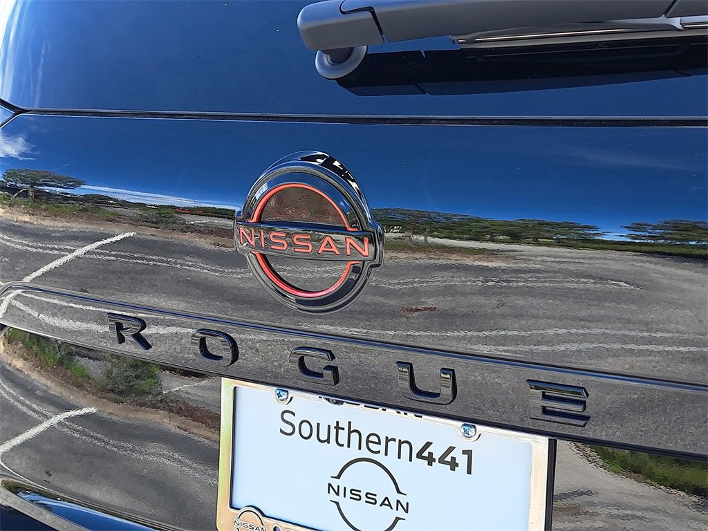 New 2026 Nissan Rogue SV image 9