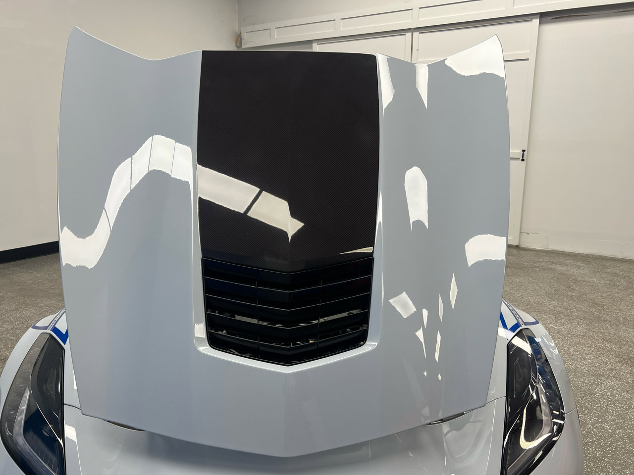 Used 2018 Chevrolet Corvette Grand Sport w/ Carbon 65 Edition image 40