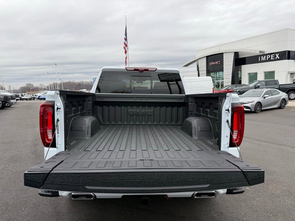 New 2026 GMC Sierra 1500 Denali Ultimate w/ LPO, Black Badging Package image 32