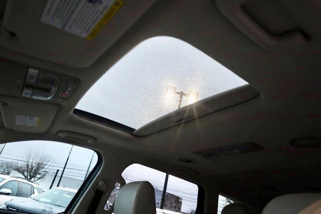 Used 2022 Kia Telluride S image 4