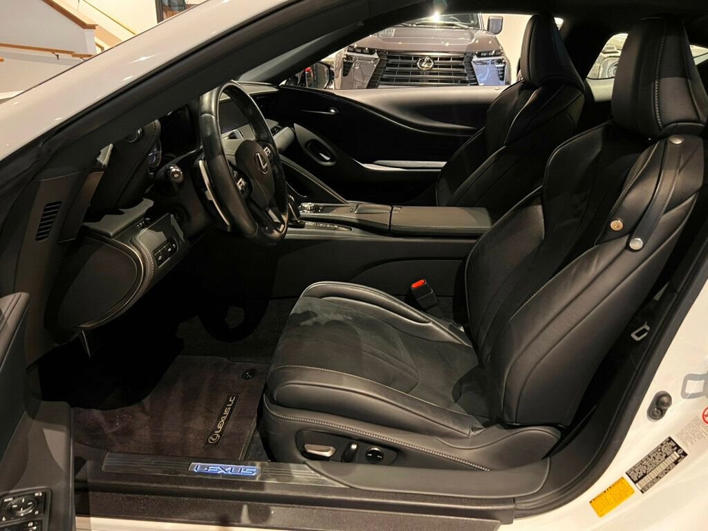 Used 2018 Lexus LC 500 Coupe w/ Sport Package image 15