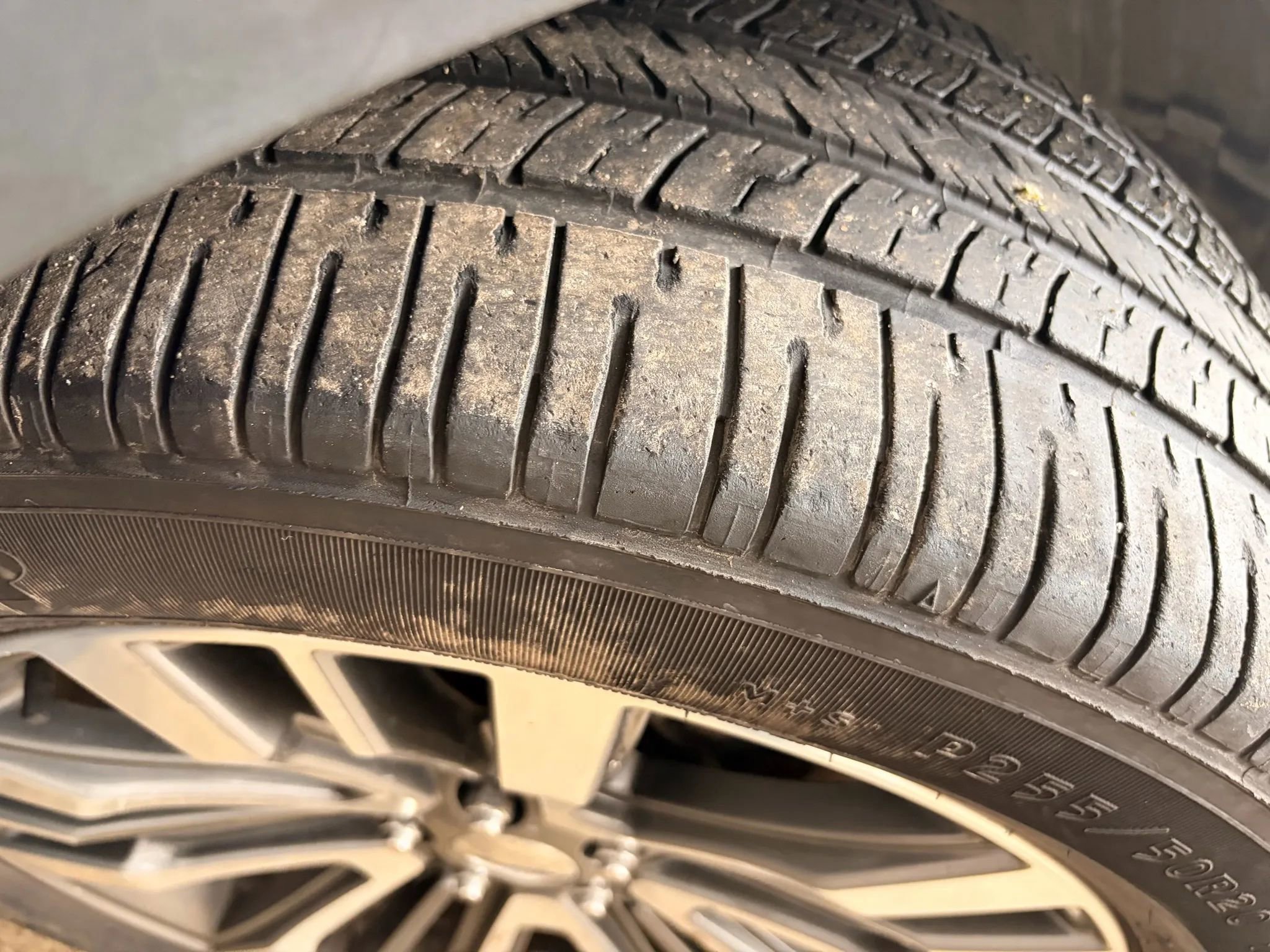 Used 2017 Ford Explorer Platinum image 46