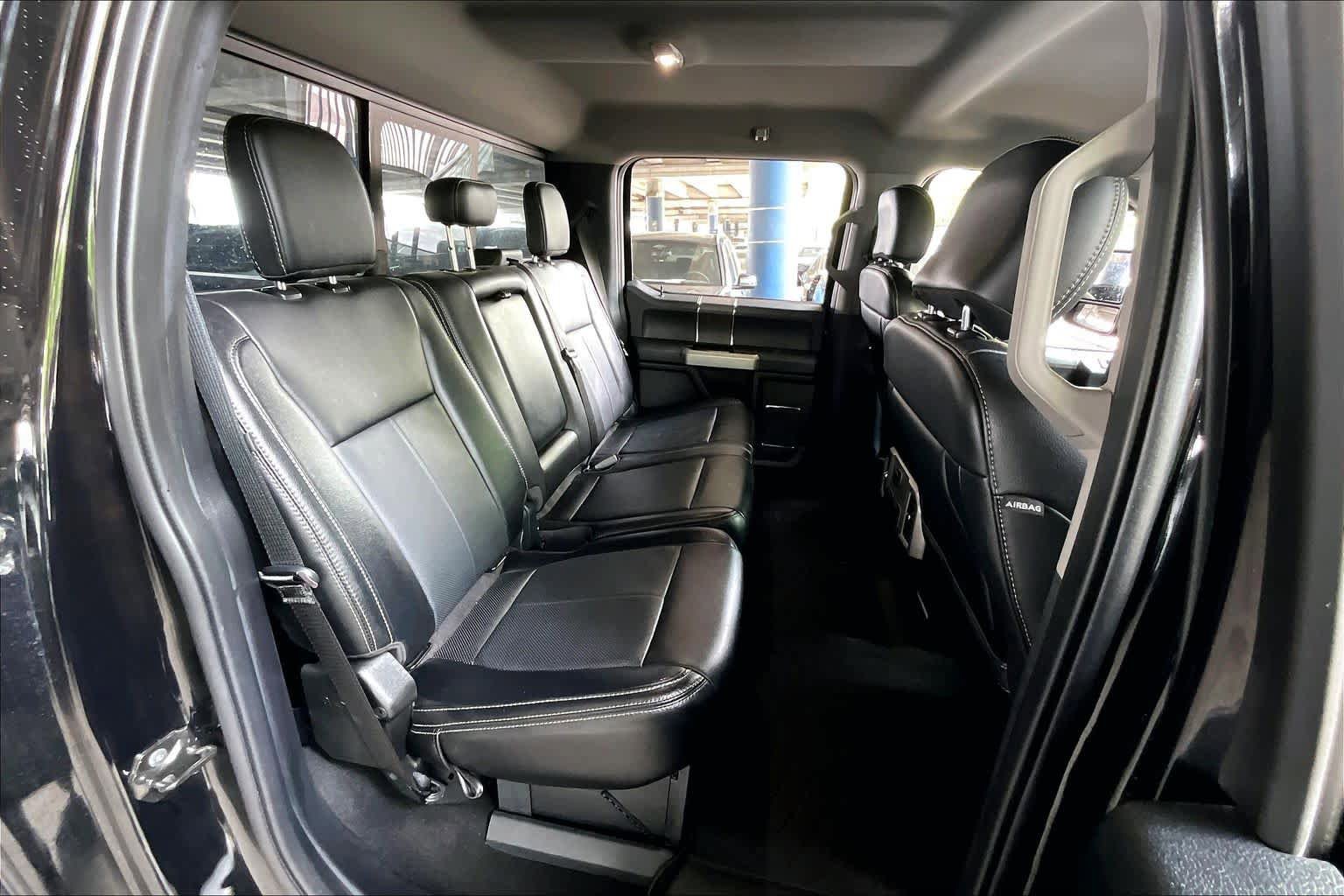 Used 2020 Ford F350 Lariat w/ Lariat Ultimate Package AWD/4WD image 20