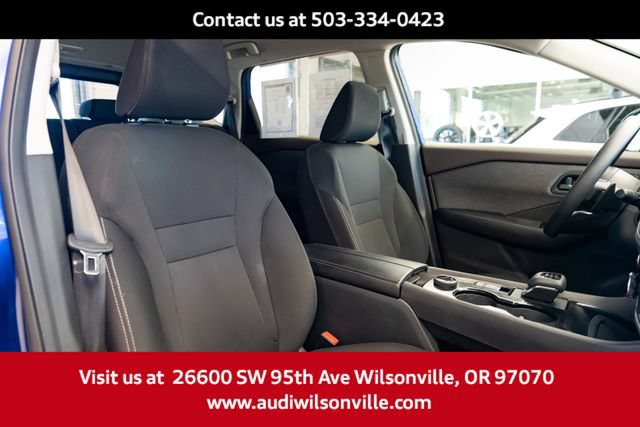 Used 2023 Nissan Rogue S AWD/4WD image 27