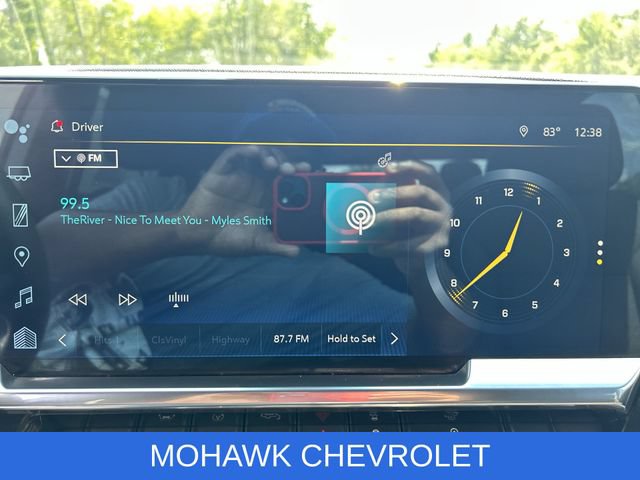 Used 2023 Chevrolet Silverado 1500 RST AWD/4WD image 13
