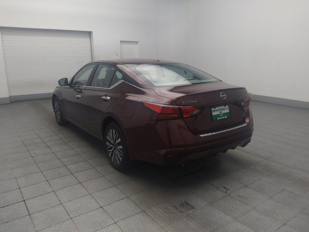 Used 2023 Nissan Altima 2.5 SV w/ SV Premium Package AWD/4WD image 5
