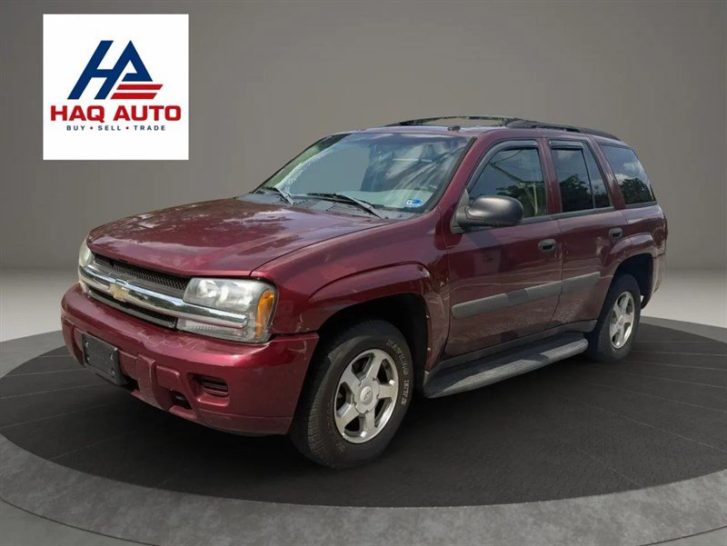 Used 2005 Chevrolet TrailBlazer LS AWD/4WD image 1