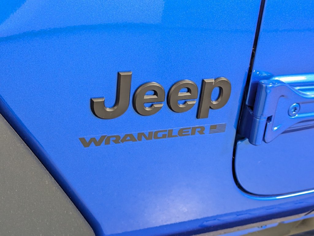 New 2026 Jeep Wrangler Sport AWD/4WD image 9