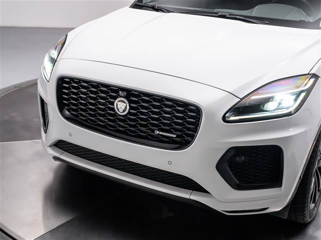 New 2024 Jaguar E-PACE R-Dynamic SE AWD/4WD image 9