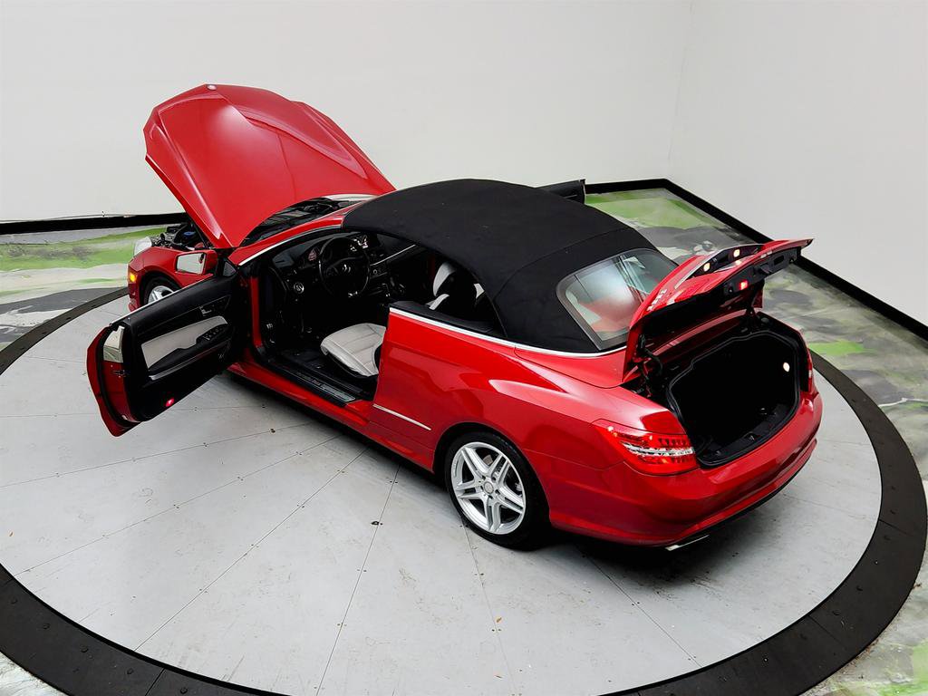 Used 2011 Mercedes-Benz E 550 Cabriolet image 37