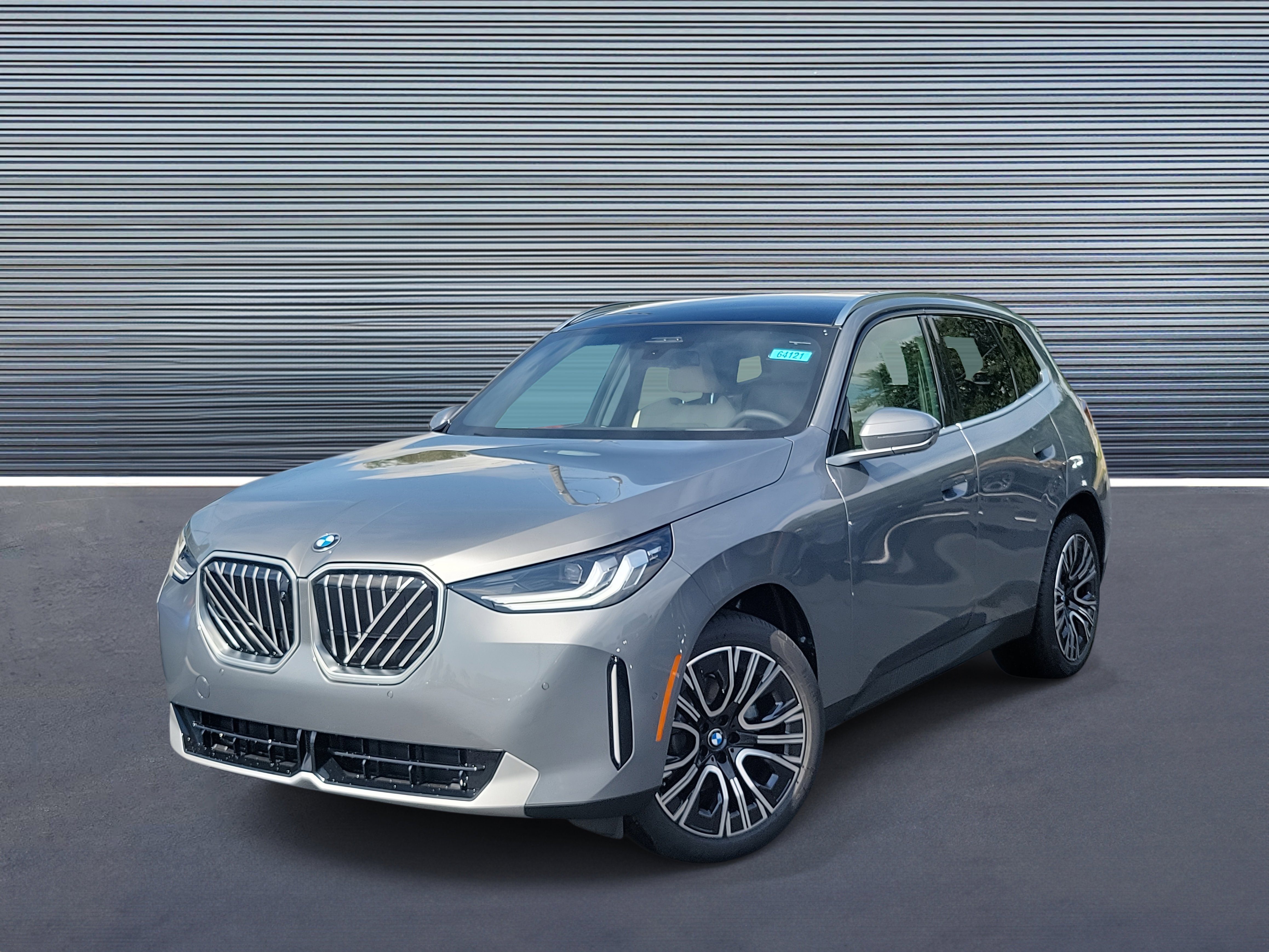 New 2025 BMW X3 xDrive30i w/ Premium Package