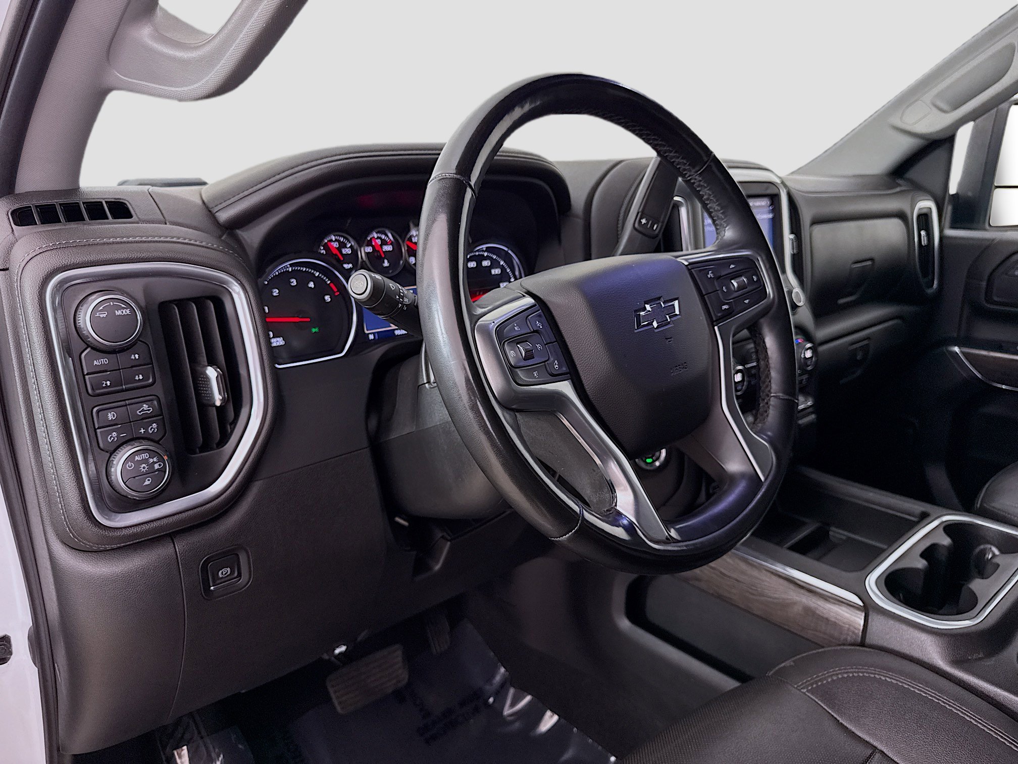 Used 2023 Chevrolet Silverado 2500 LTZ w/ LTZ Plus Package image 9