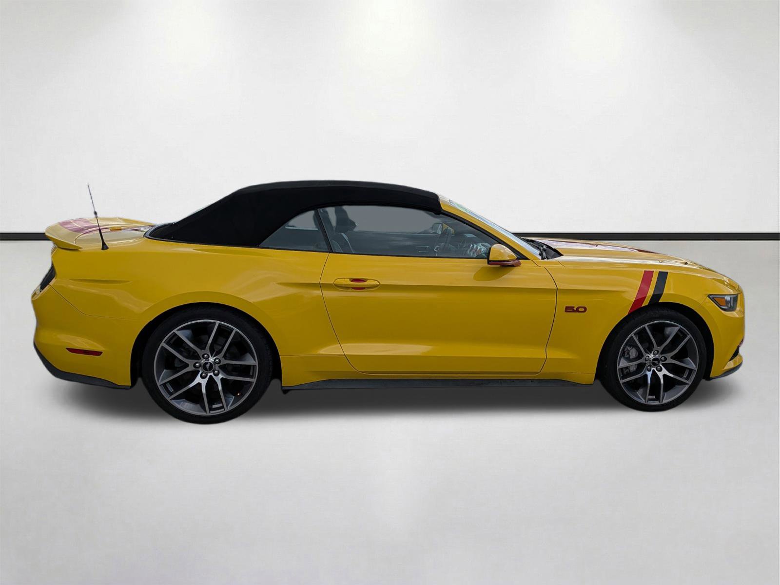 Used 2015 Ford Mustang GT Premium w/ Equipment Group 401A image 3
