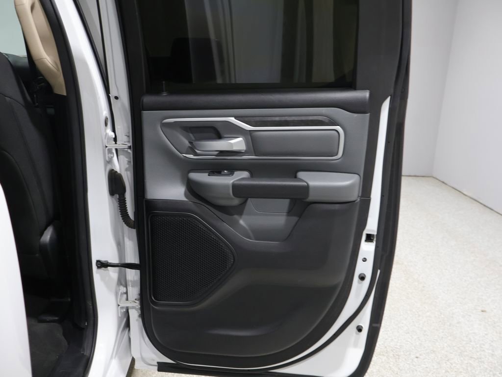 Used 2020 RAM 1500 Big Horn AWD/4WD image 22