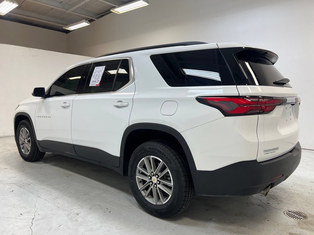 Used 2023 Chevrolet Traverse LT FWD image 11