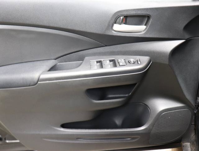 Used 2016 Honda CR-V LX image 12