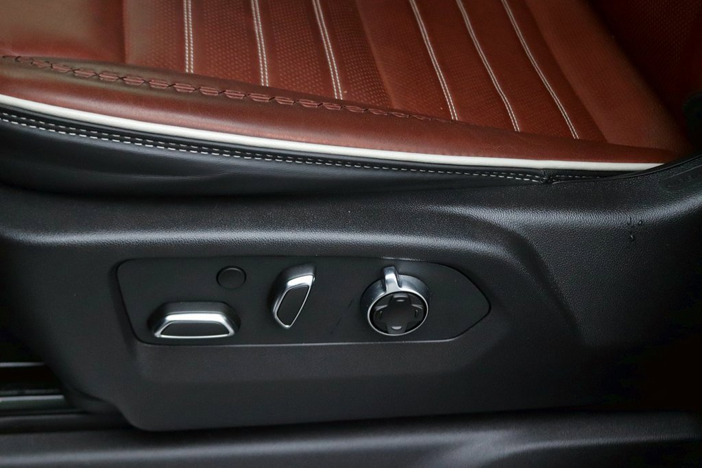 Used 2024 GMC Sierra 2500 Denali Ultimate image 17