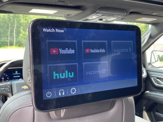 Used 2024 Chevrolet Tahoe High Country w/ Advanced Technology Package image 21