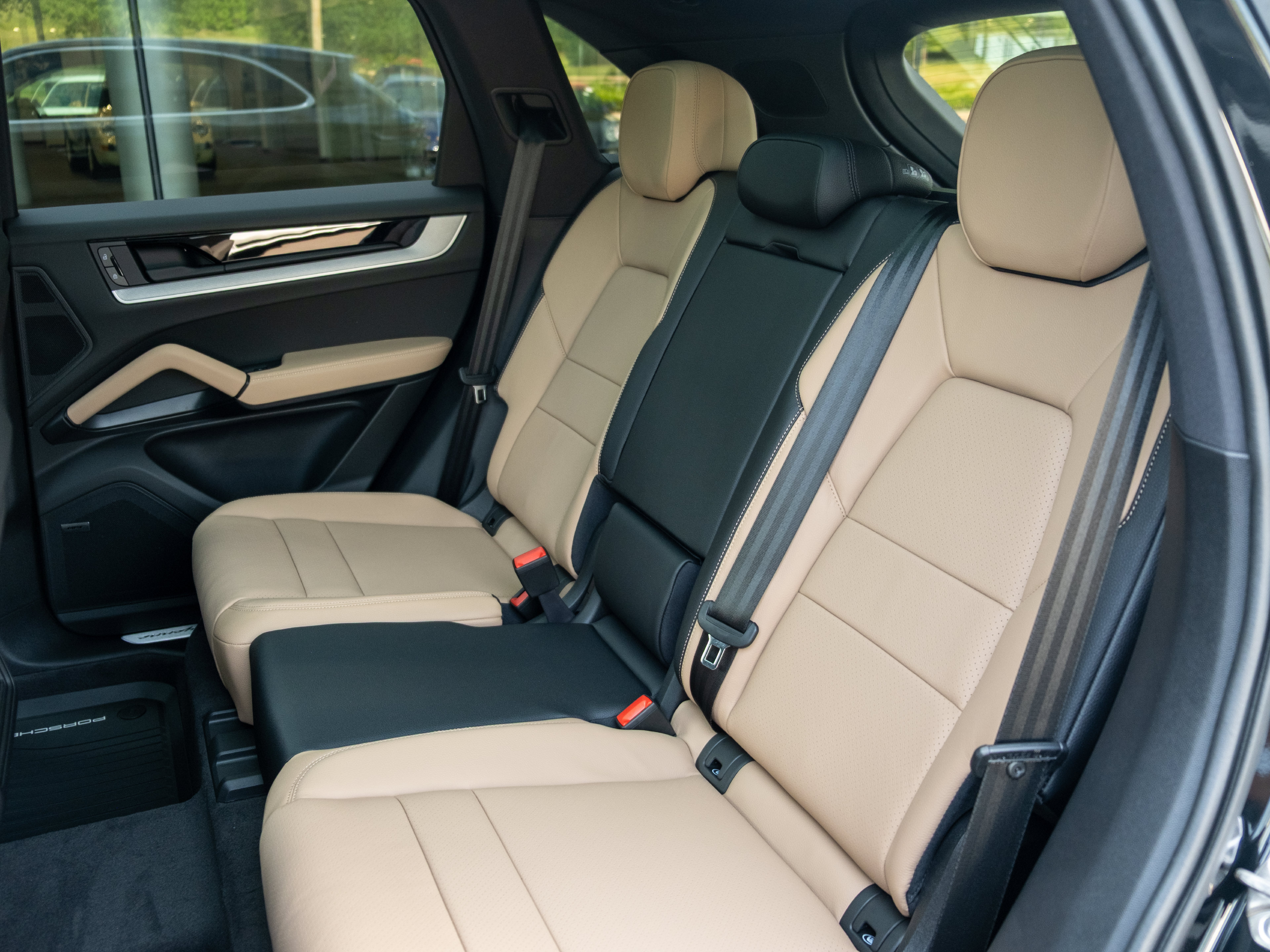 New 2026 Porsche Cayenne AWD/4WD image 36