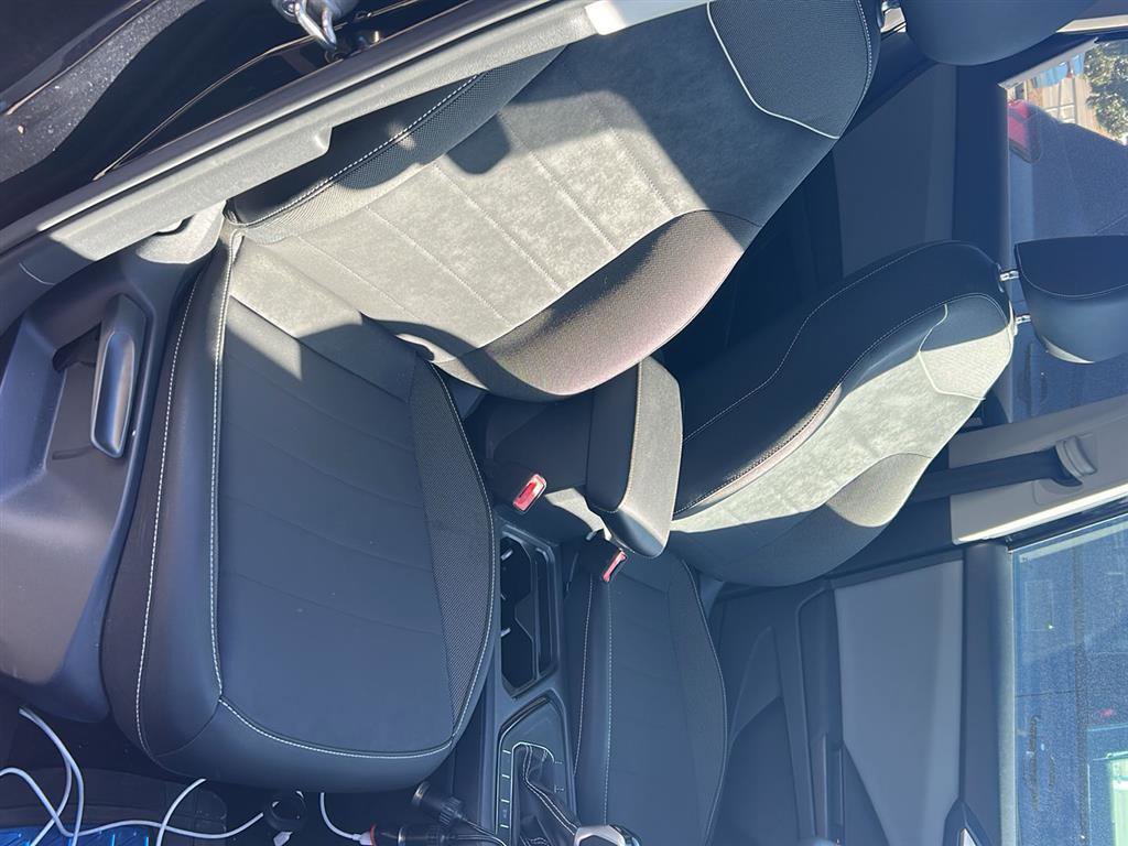 Used 2023 Volkswagen Taos SE image 15