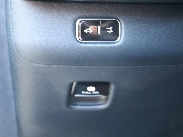 Used 2025 Lincoln Navigator L Reserve w/ Jet Appearance Package image 30