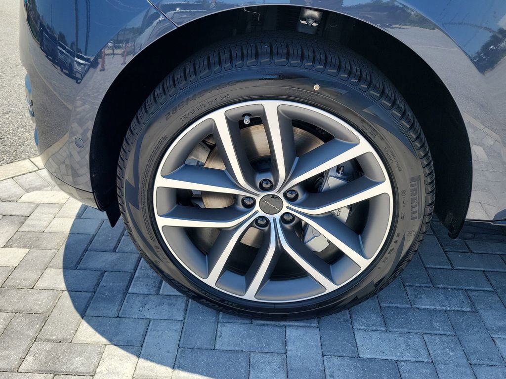 New 2026 Land Rover Range Rover SE AWD/4WD image 13