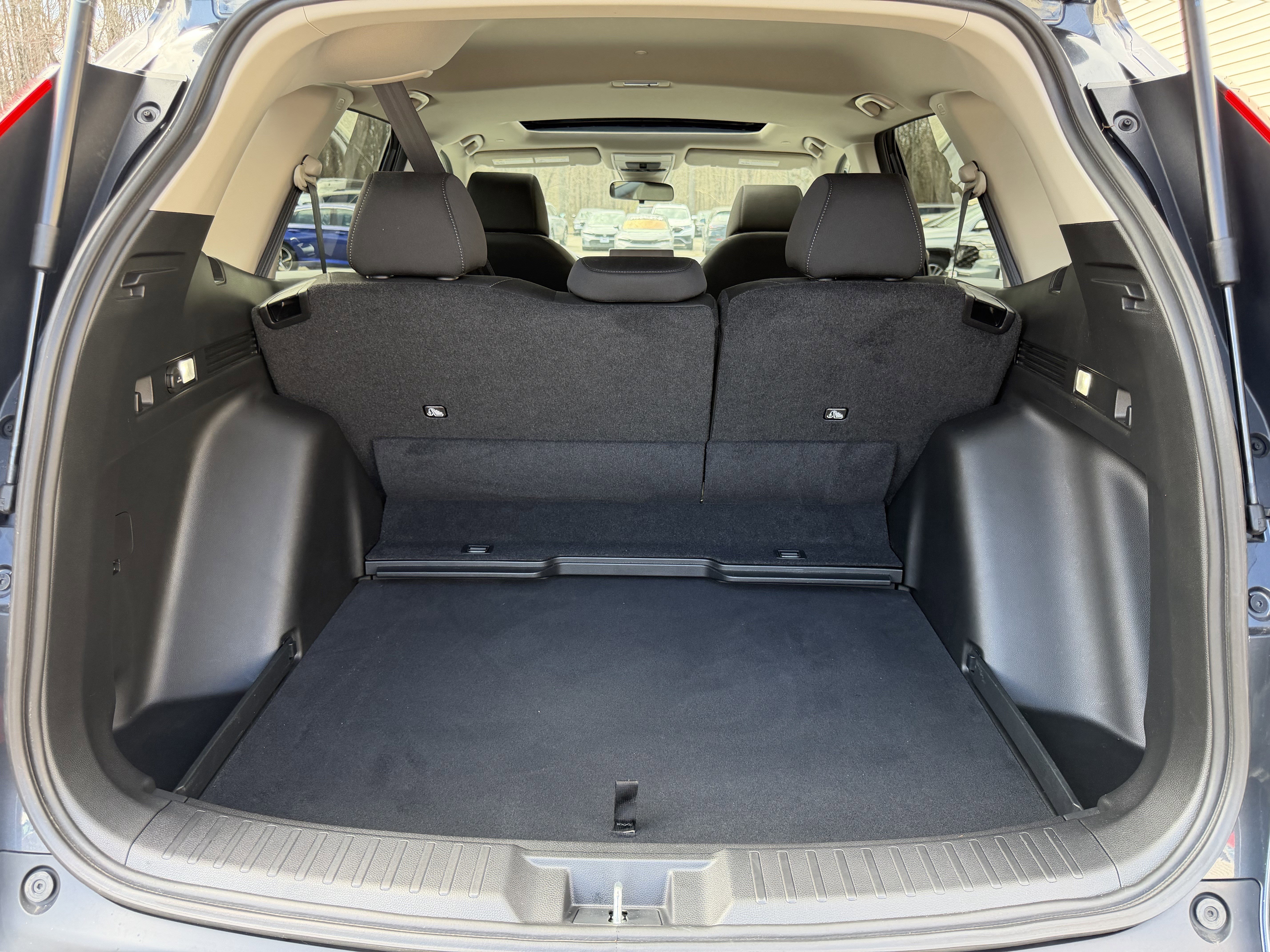 Used 2025 Honda CR-V EX image 30