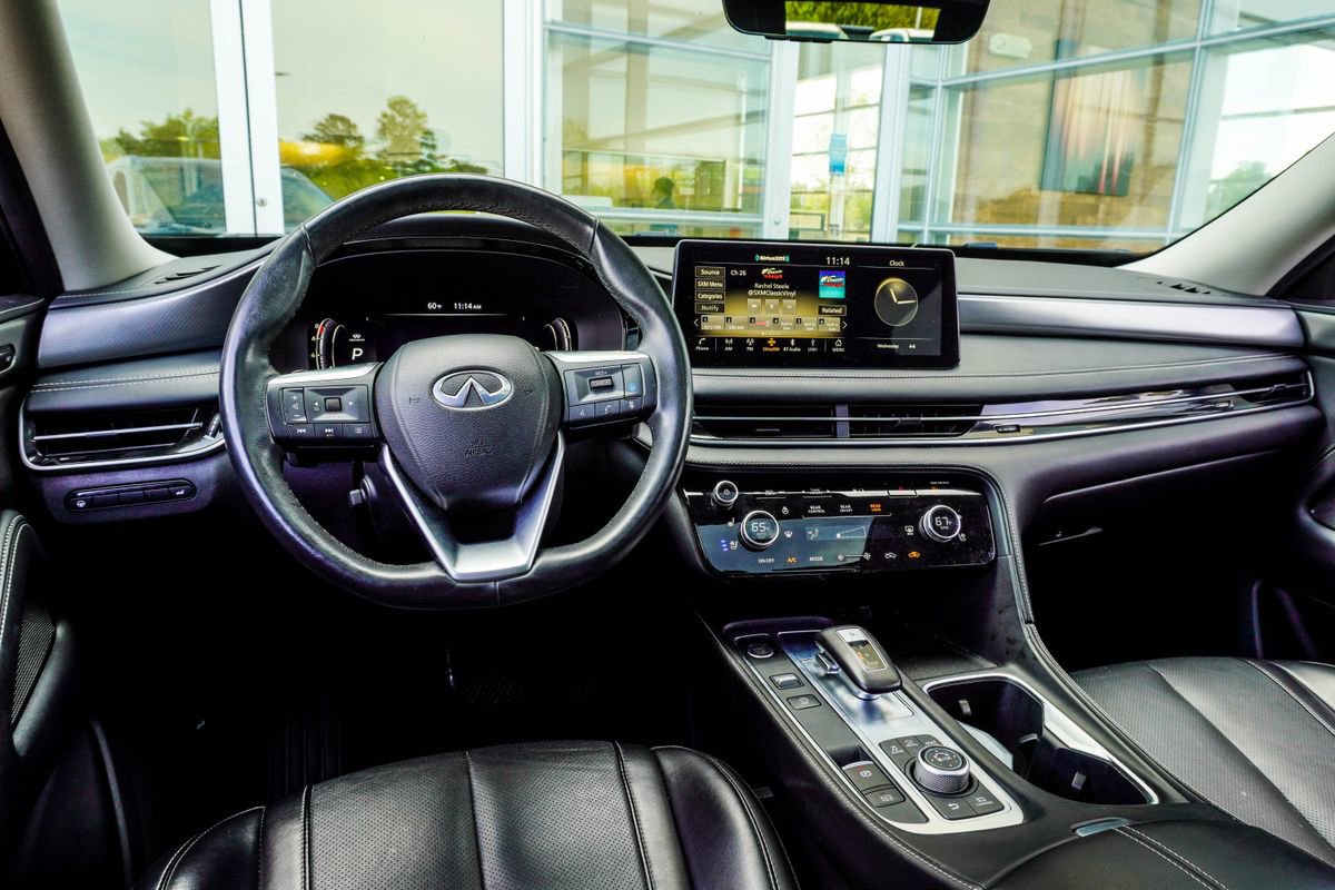 Used 2023 INFINITI QX60 Luxe w/ Cargo Package image 16