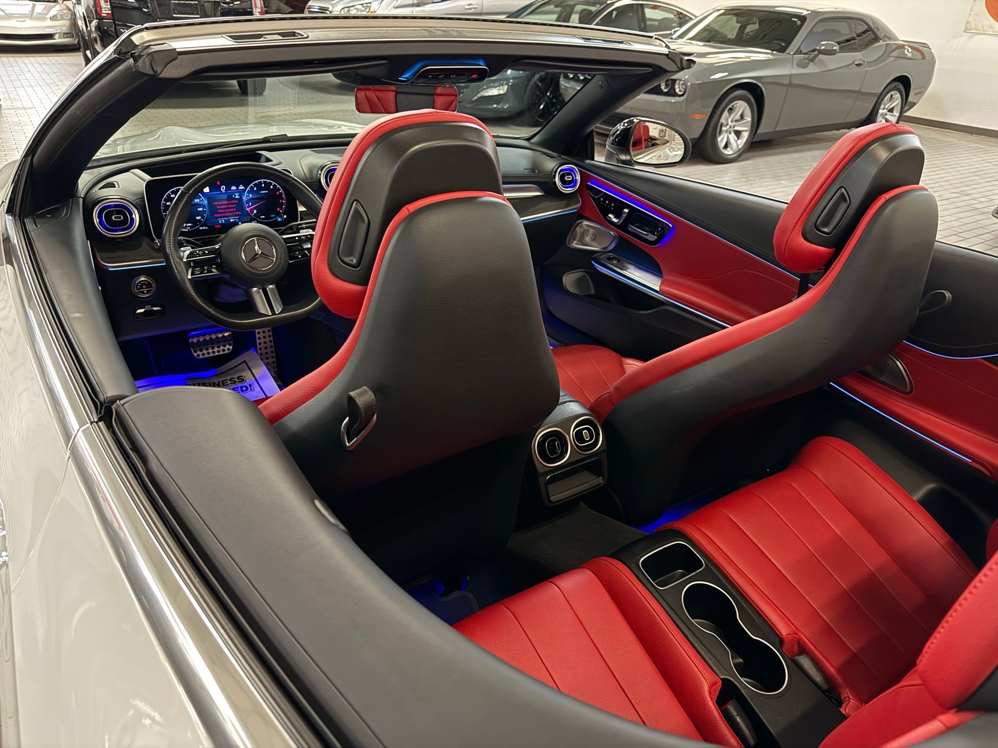 Used 2024 Mercedes-Benz CLE 450 4MATIC Cabriolet image 31