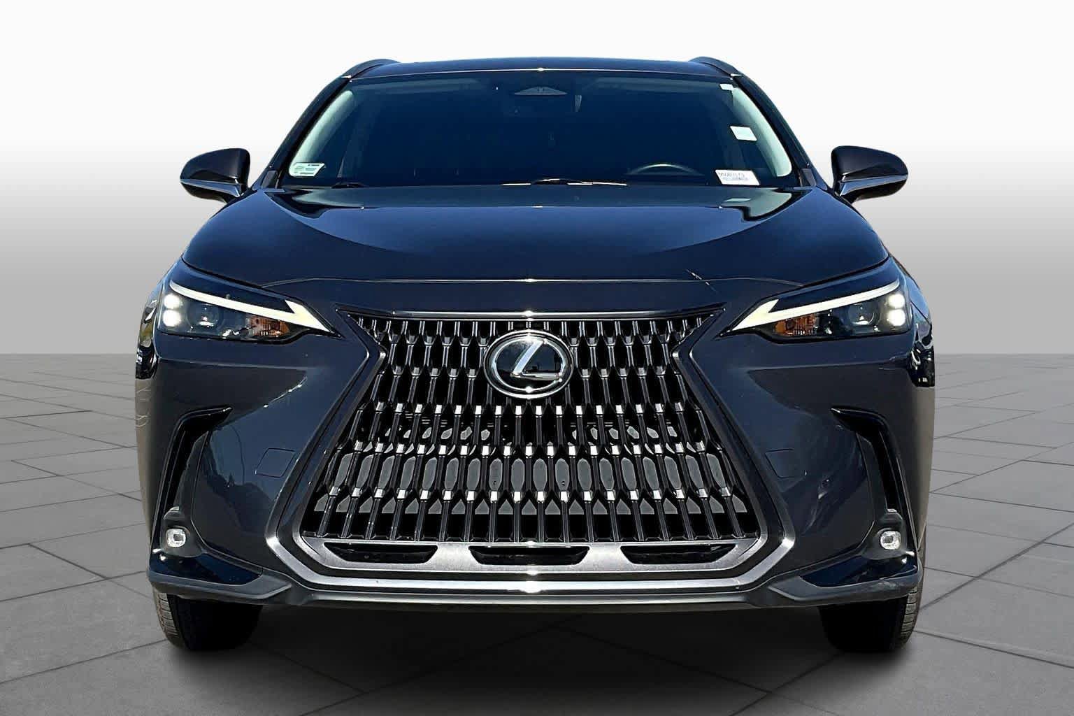 Certified 2022 Lexus NX 350h AWD w/ Towing Package (2000 Lbs) image 4