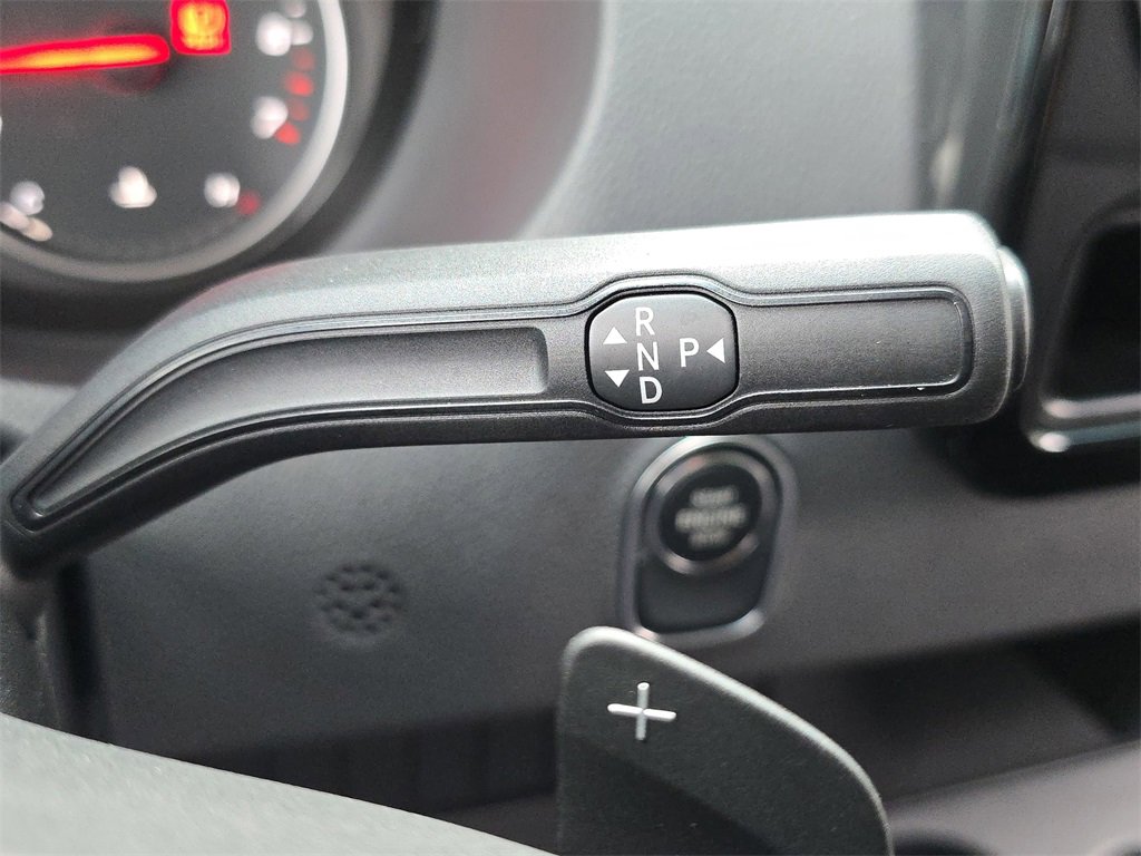 Used 2023 Mercedes-Benz Sprinter 2500 image 32