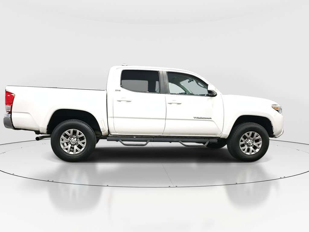 Used 2016 Toyota Tacoma SR5 image 4